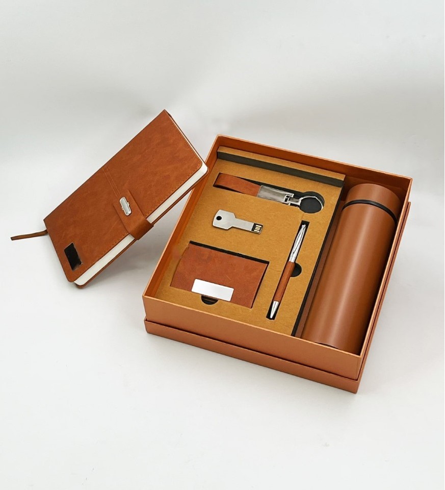 6 in 1 Gift Set