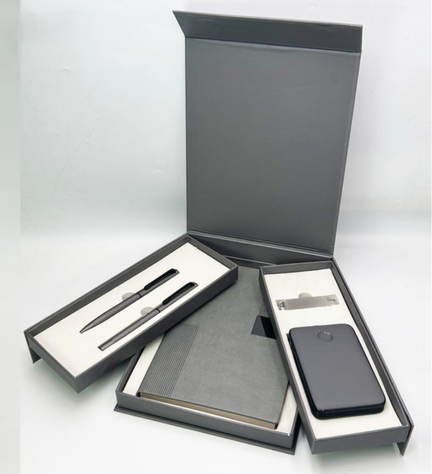 5 in 1 Premium Gift Set